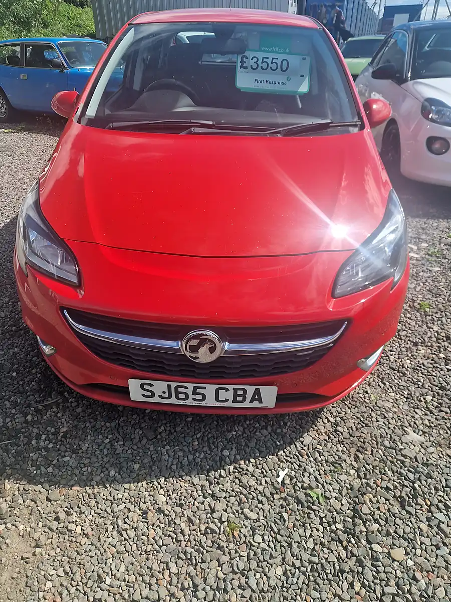 Used 2016 Vauxhall Corsa Se Red - Front View