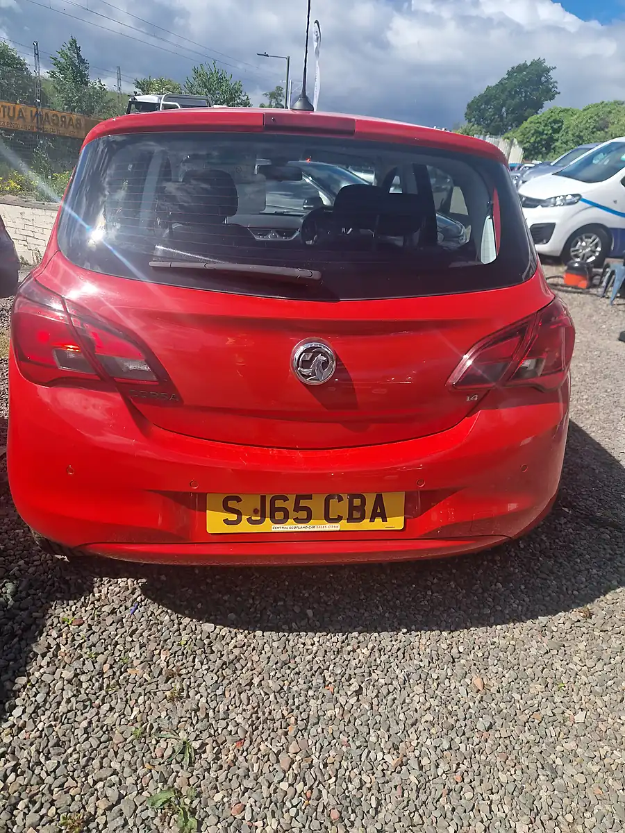 Used 2016 Vauxhall Corsa Se Red - Interior and Exterior details 13
