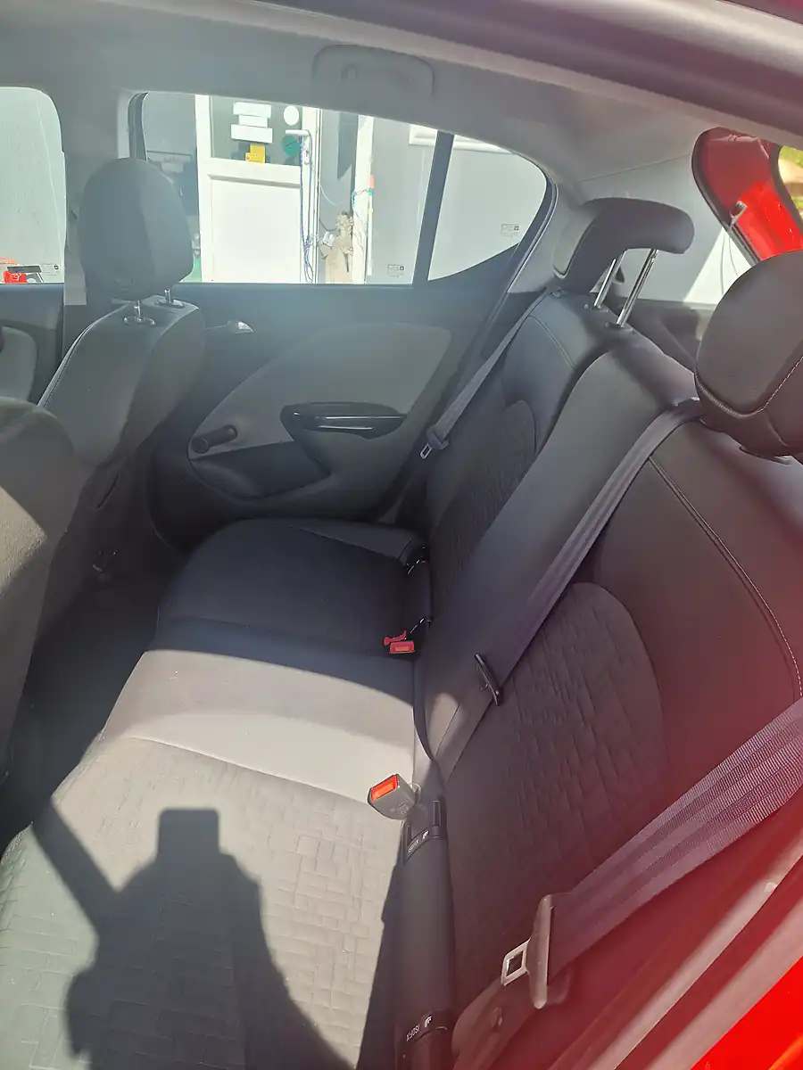 Used 2016 Vauxhall Corsa Se Red - Interior and Exterior details 17
