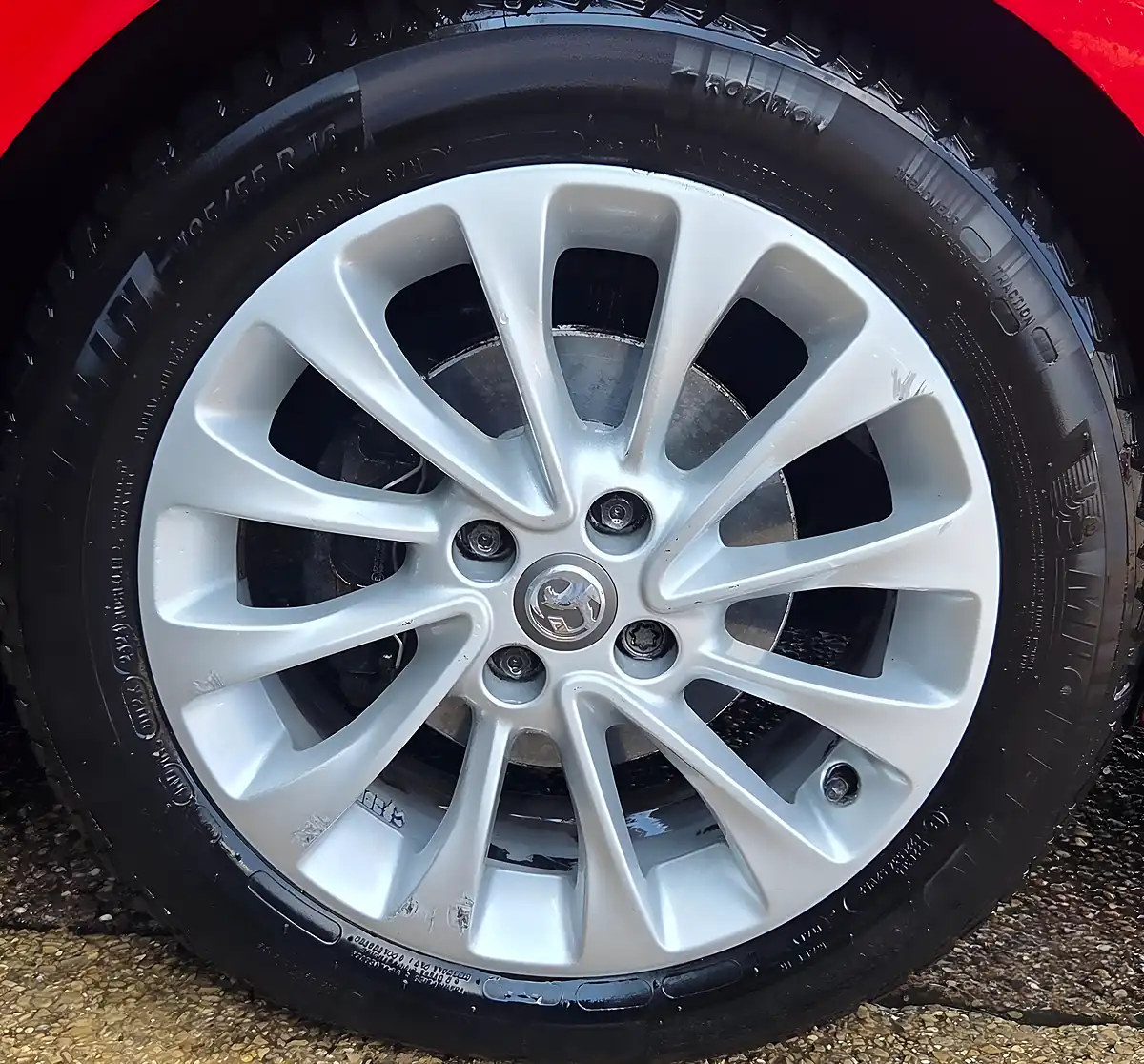 Used 2016 Vauxhall Corsa Se Red - Interior and Exterior details 14