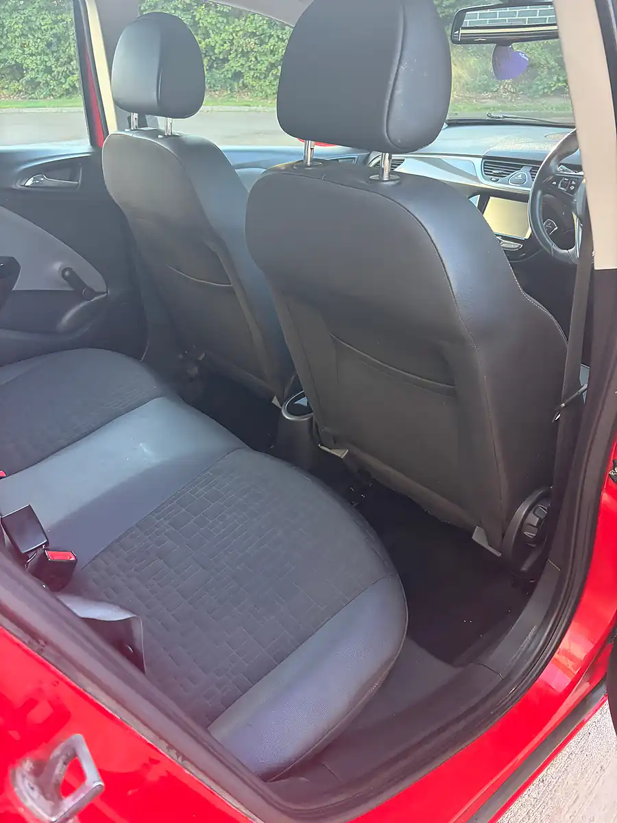 Used 2016 Vauxhall Corsa Se Red - Interior and Exterior details 8