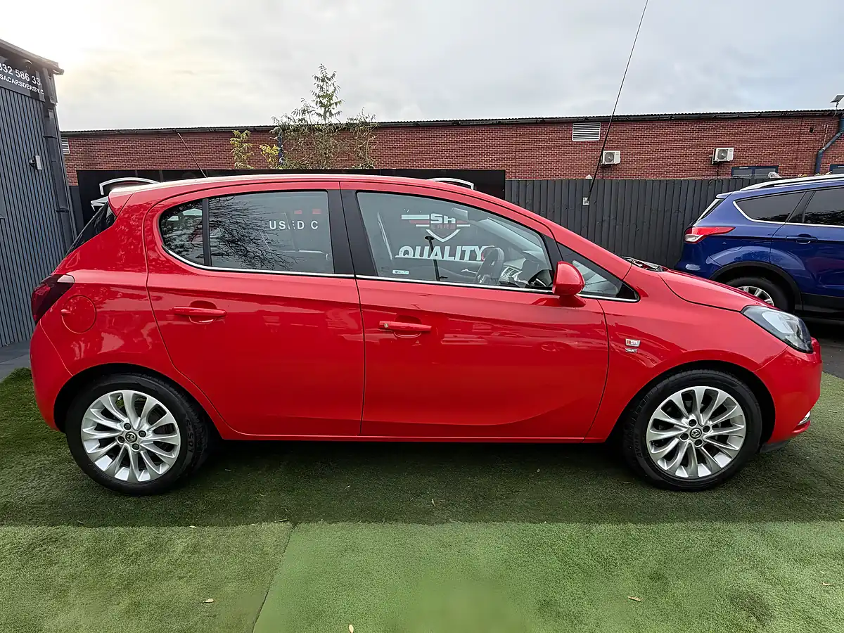 Used 2016 Vauxhall Corsa Se Red - Interior and Exterior details 7
