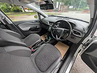 Used 2016 Vauxhall Corsa Se White - Interior and Exterior details 11