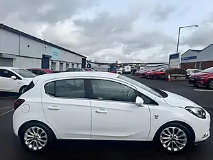 Used 2016 Vauxhall Corsa Se White - Interior and Exterior details 6