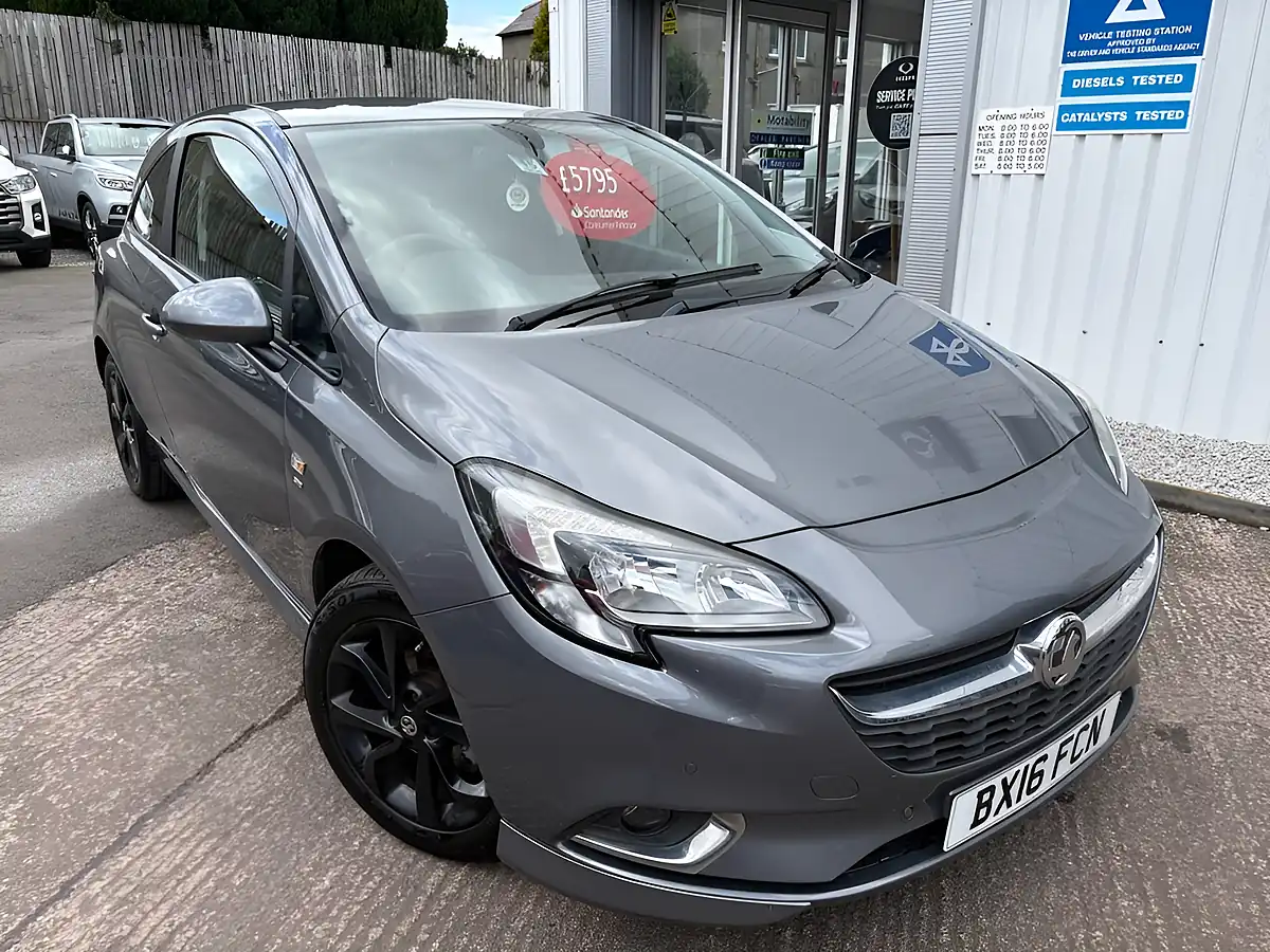 Used 2016 Vauxhall Corsa Sri Asteroid Grey - Front View