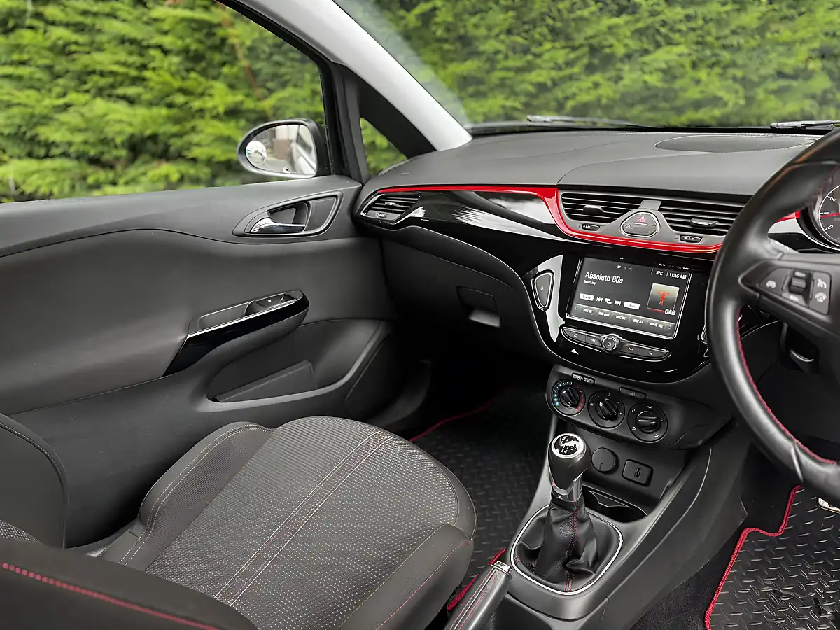 Used 2016 Vauxhall Corsa Sri Black - Interior and Exterior details 14