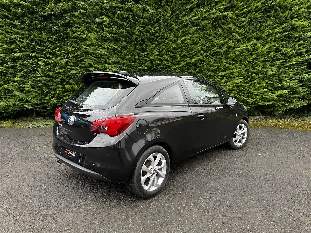 Used 2016 Vauxhall Corsa Sri Black - Interior and Exterior details 4