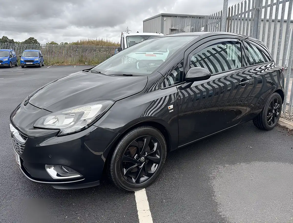 Used 2016 Vauxhall Corsa Sri Black - Interior and Exterior details 2