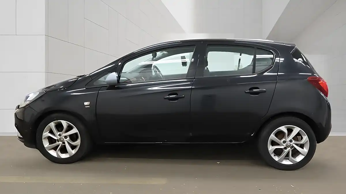 Used 2016 Vauxhall Corsa Sri Black - Interior and Exterior details 11