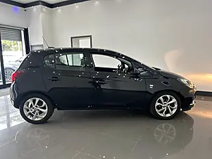 Used 2016 Vauxhall Corsa Sri Black - Interior and Exterior details 10