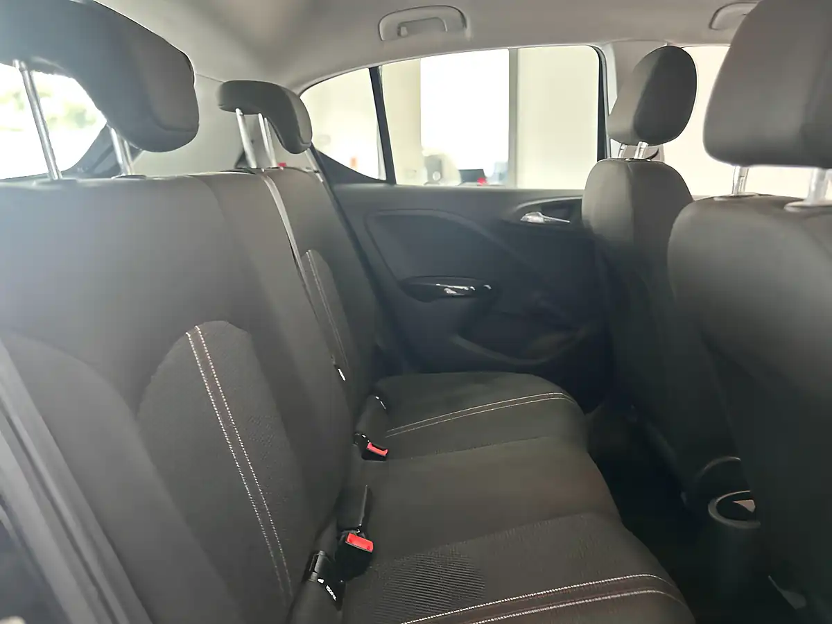 Used 2016 Vauxhall Corsa Sri Black - Interior and Exterior details 14
