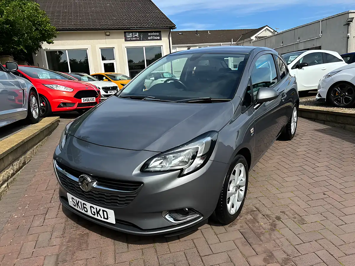 Used 2016 Vauxhall Corsa Sri Grey - Interior and Exterior details 4