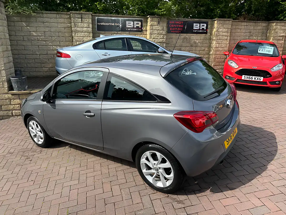 Used 2016 Vauxhall Corsa Sri Grey - Interior and Exterior details 7