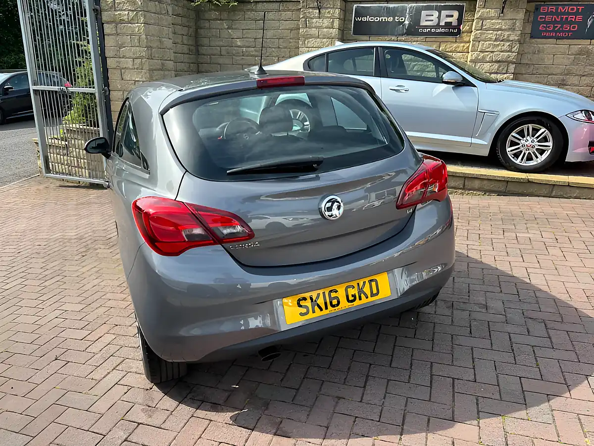 Used 2016 Vauxhall Corsa Sri Grey - Interior and Exterior details 9