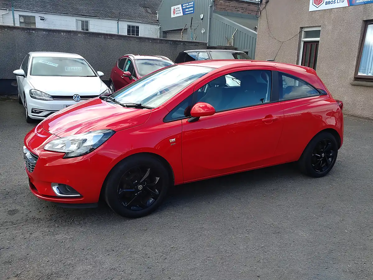Used 2016 Vauxhall Corsa Sri Red - Interior and Exterior details 2