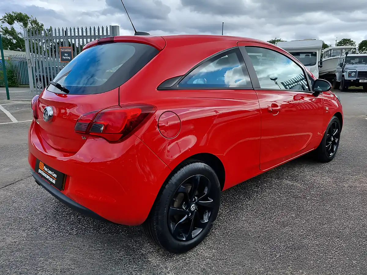 Used 2016 Vauxhall Corsa Sri Red - Interior and Exterior details 12