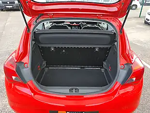 Used 2016 Vauxhall Corsa Sri Red - Interior and Exterior details 13