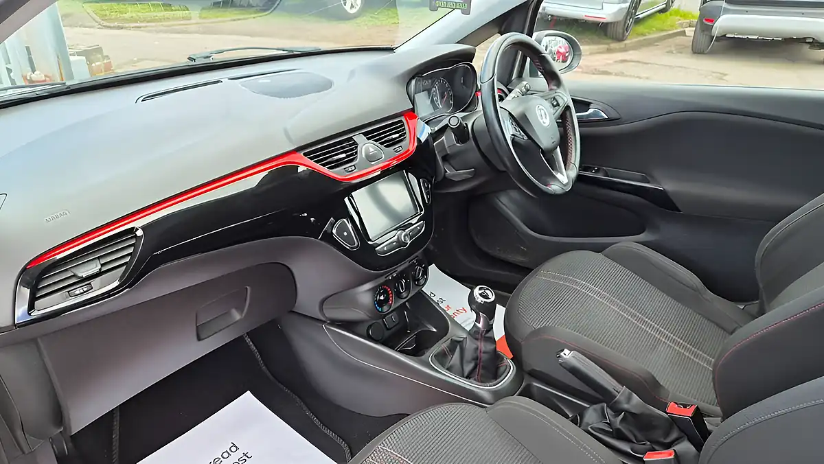 Used 2016 Vauxhall Corsa Sri Silver - Interior and Exterior details 17