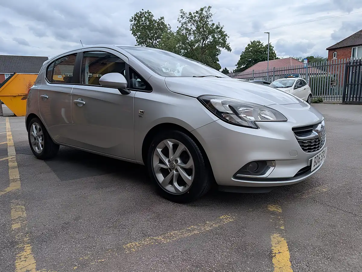 Used 2016 Vauxhall Corsa Sri Silver - Interior and Exterior details 4