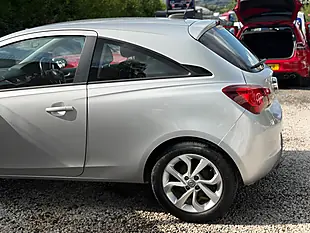 Used 2016 Vauxhall Corsa Sri Silver - Interior and Exterior details 8