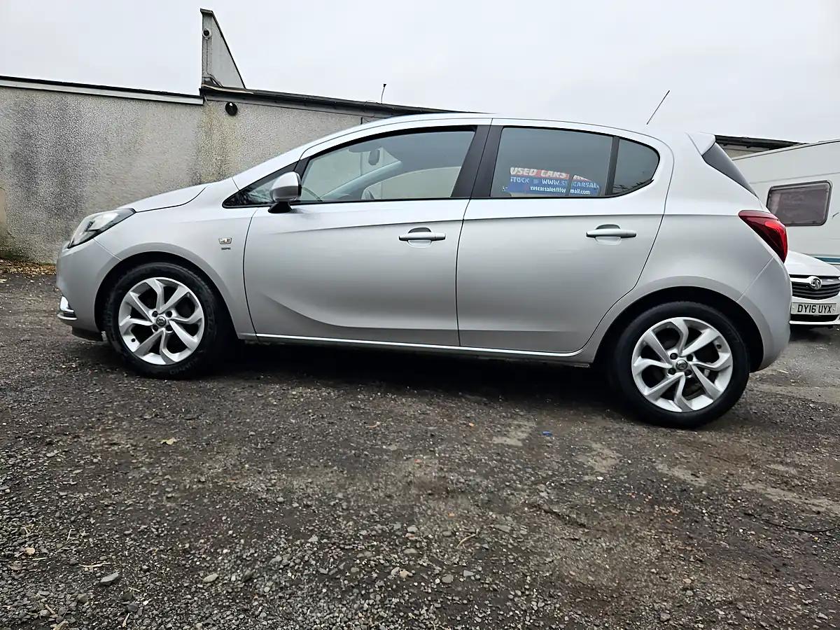 Used 2016 Vauxhall Corsa Sri Silver - Interior and Exterior details 11