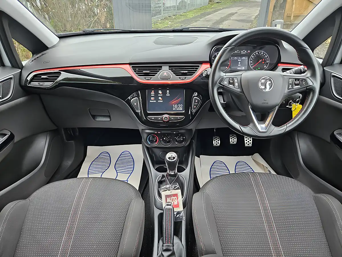 Used 2016 Vauxhall Corsa Sri Silver - Interior and Exterior details 18