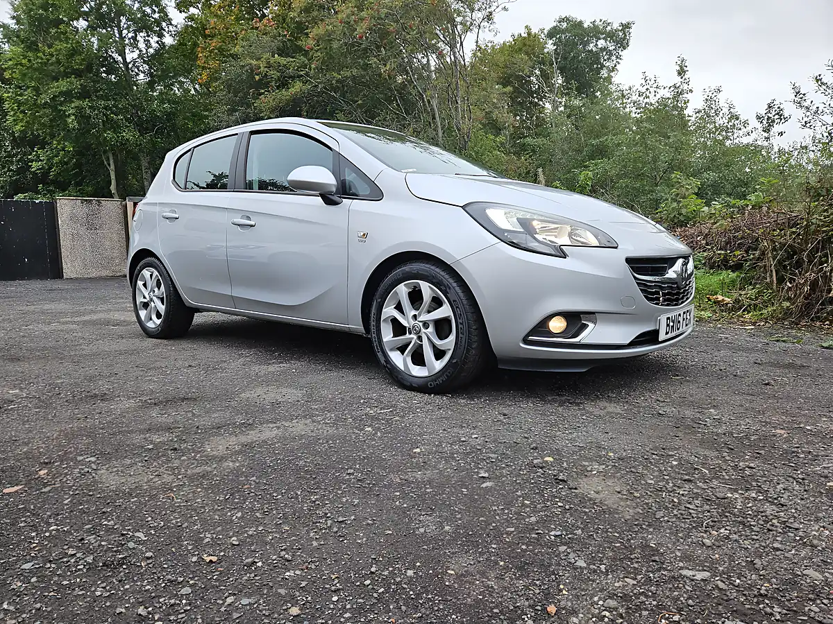 Used 2016 Vauxhall Corsa Sri Silver - Interior and Exterior details 3