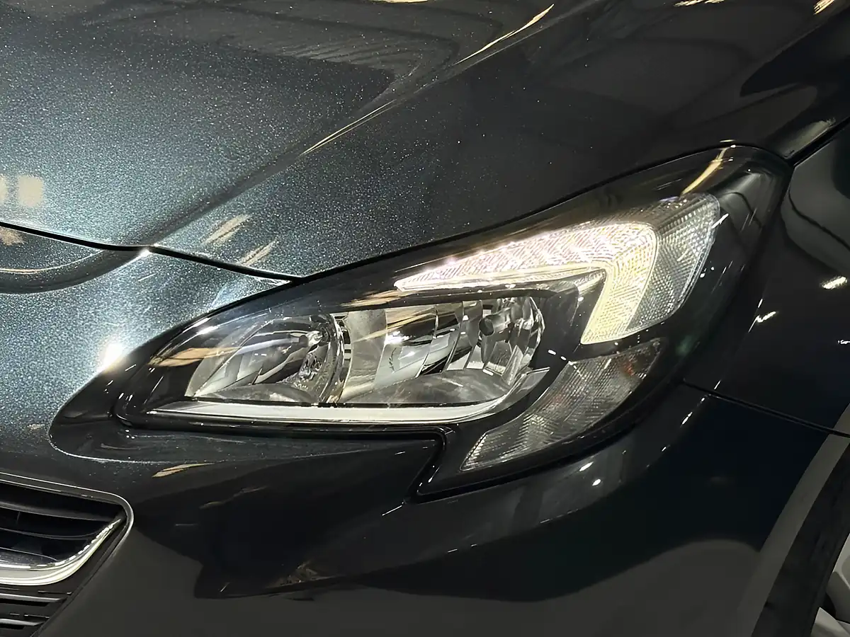Used 2016 Vauxhall Corsa Sri Vx Line Black - Interior and Exterior details 19