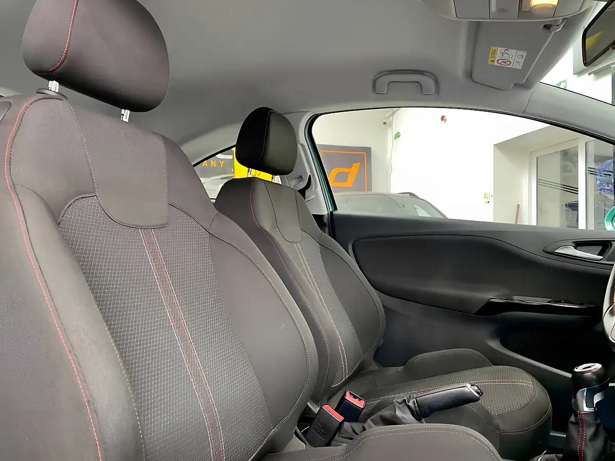 Used 2016 Vauxhall Corsa Sri Vx Line Green - Interior and Exterior details 7