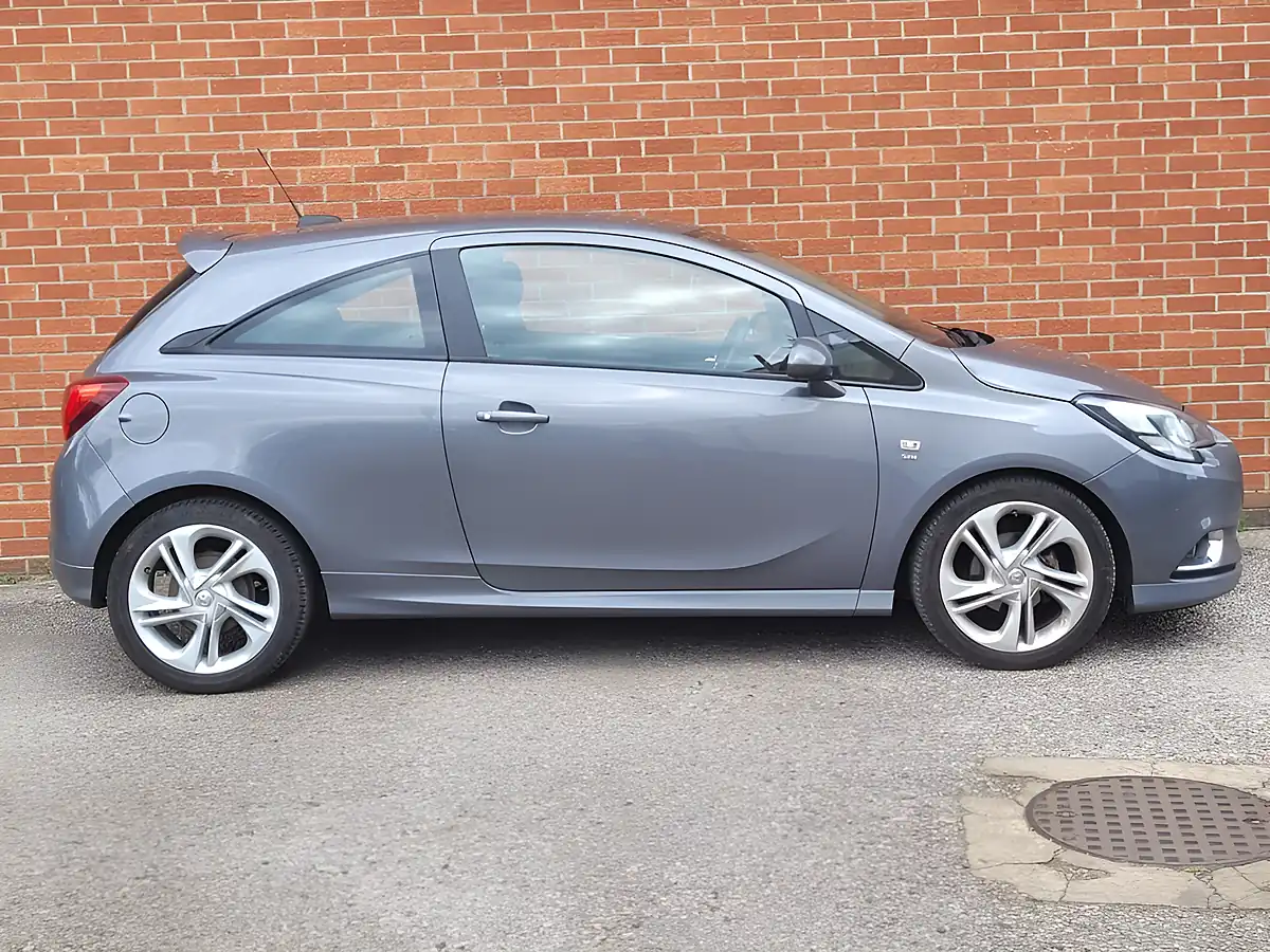 Used 2016 Vauxhall Corsa Sri Vx Line Grey - Interior and Exterior details 7
