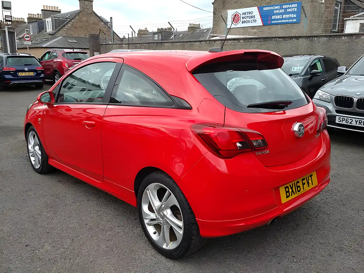 Used 2016 Vauxhall Corsa Sri Vx Line Red - Interior and Exterior details 5