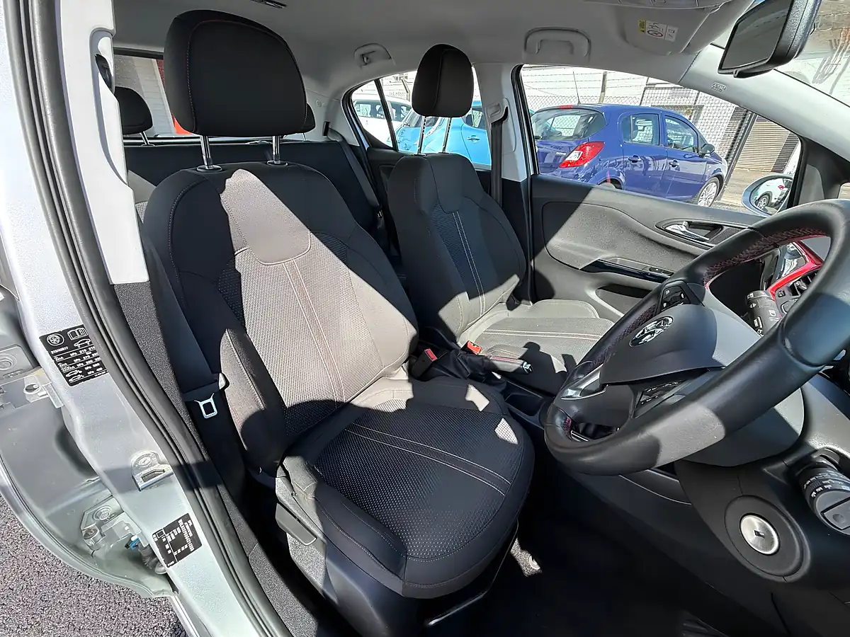 Used 2016 Vauxhall Corsa Sri Vx Line Silver - Interior and Exterior details 10