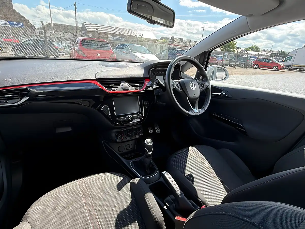 Used 2016 Vauxhall Corsa Sri Vx Line Silver - Interior and Exterior details 15
