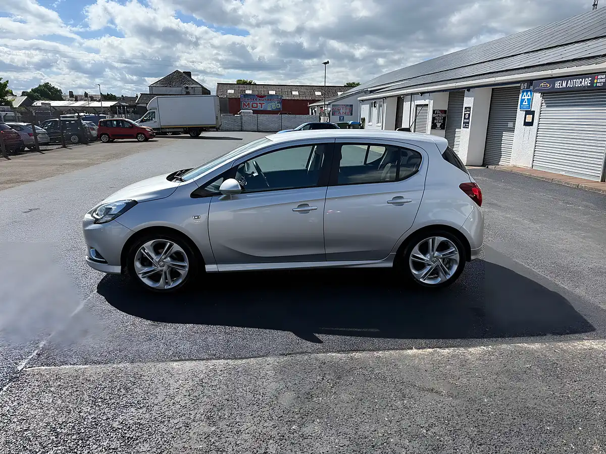 Used 2016 Vauxhall Corsa Sri Vx Line Silver - Interior and Exterior details 8