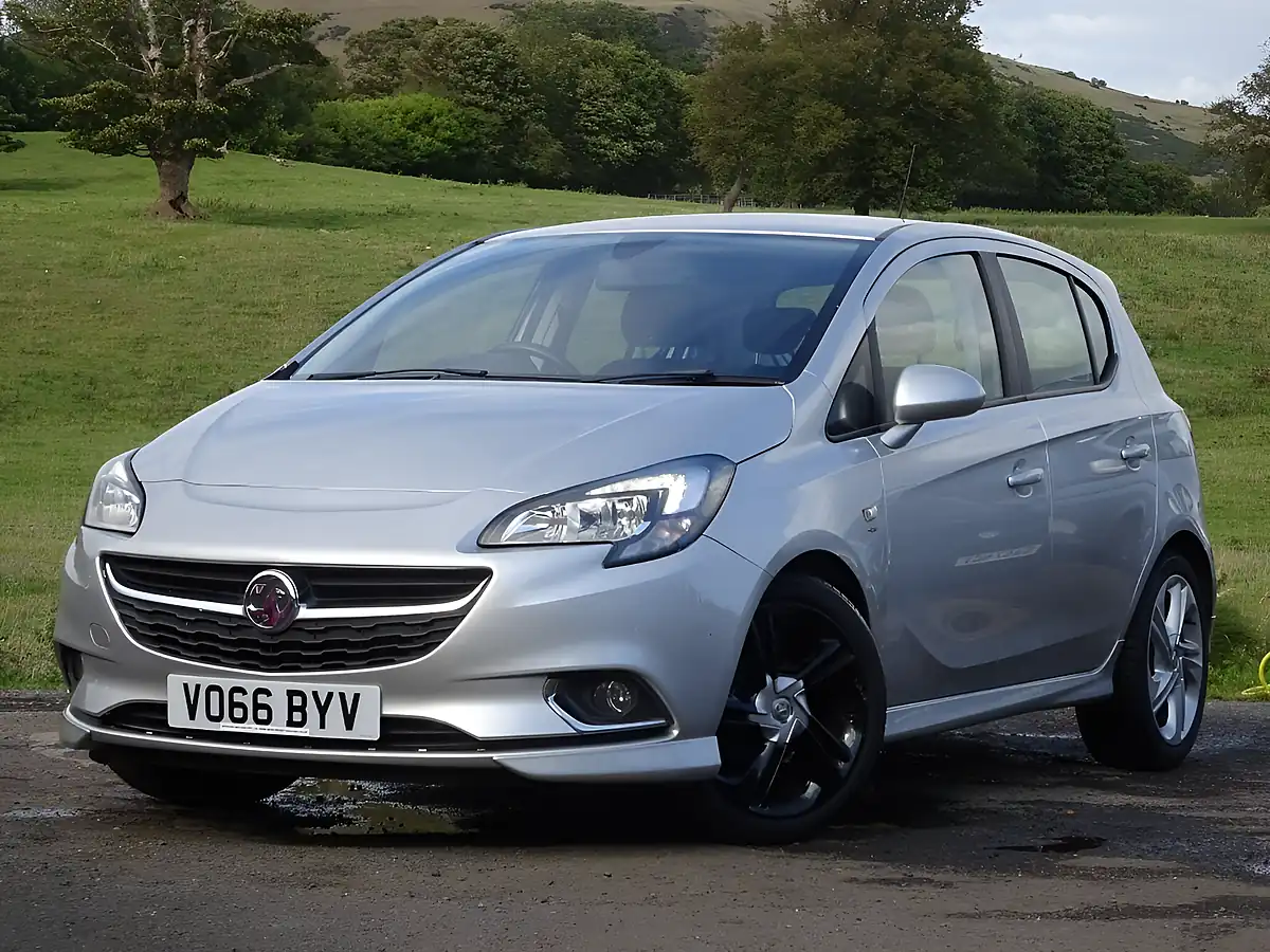 Used 2016 Vauxhall Corsa Sri Vx Line Silver - Interior and Exterior details 2