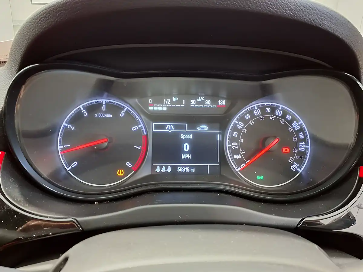 Used 2016 Vauxhall Corsa Sri White - Interior and Exterior details 12