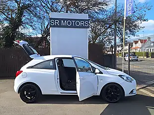 Used 2016 Vauxhall Corsa Sri White - Interior and Exterior details 7