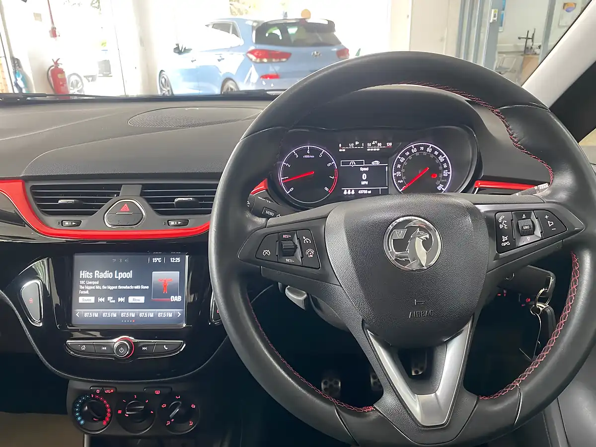 Used 2016 Vauxhall Corsa Sri White - Interior and Exterior details 12