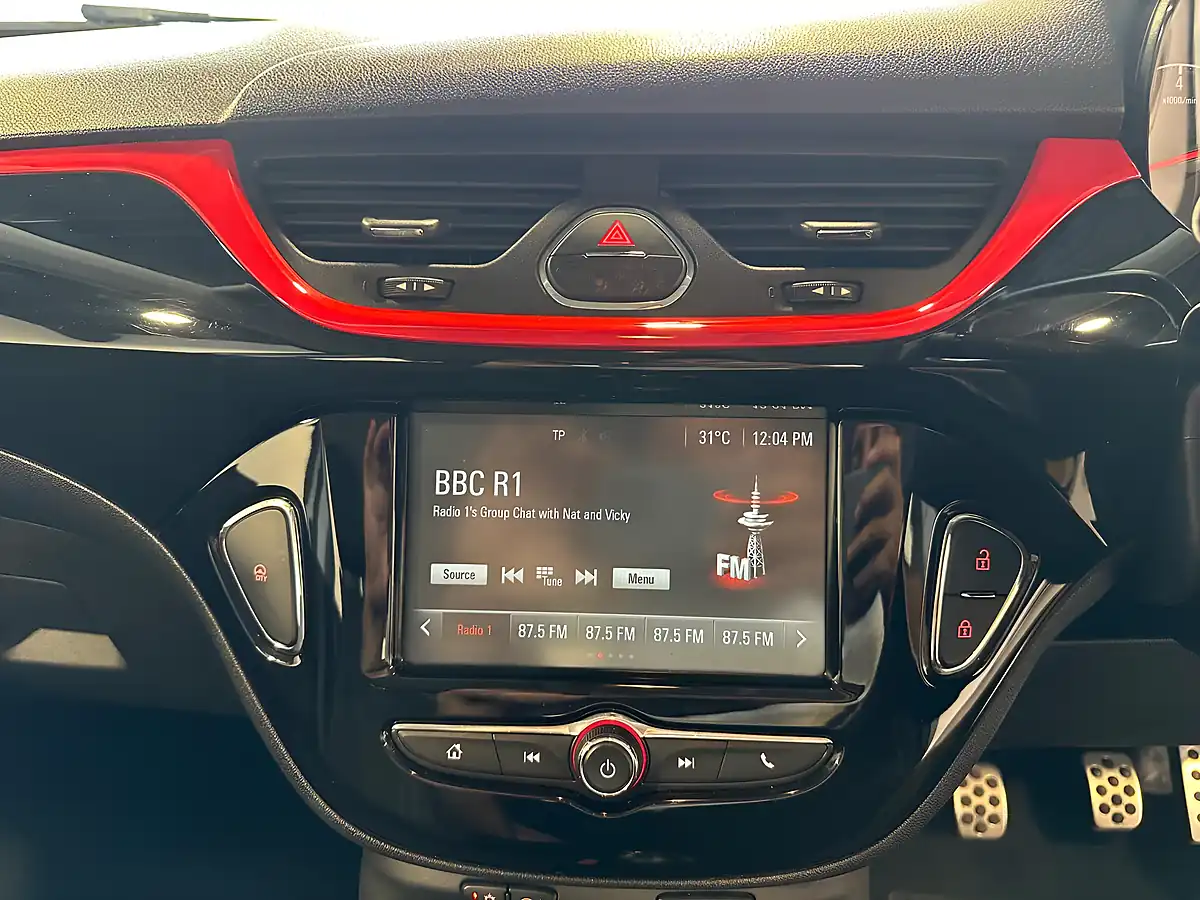Used 2016 Vauxhall Corsa Sri White - Interior and Exterior details 13
