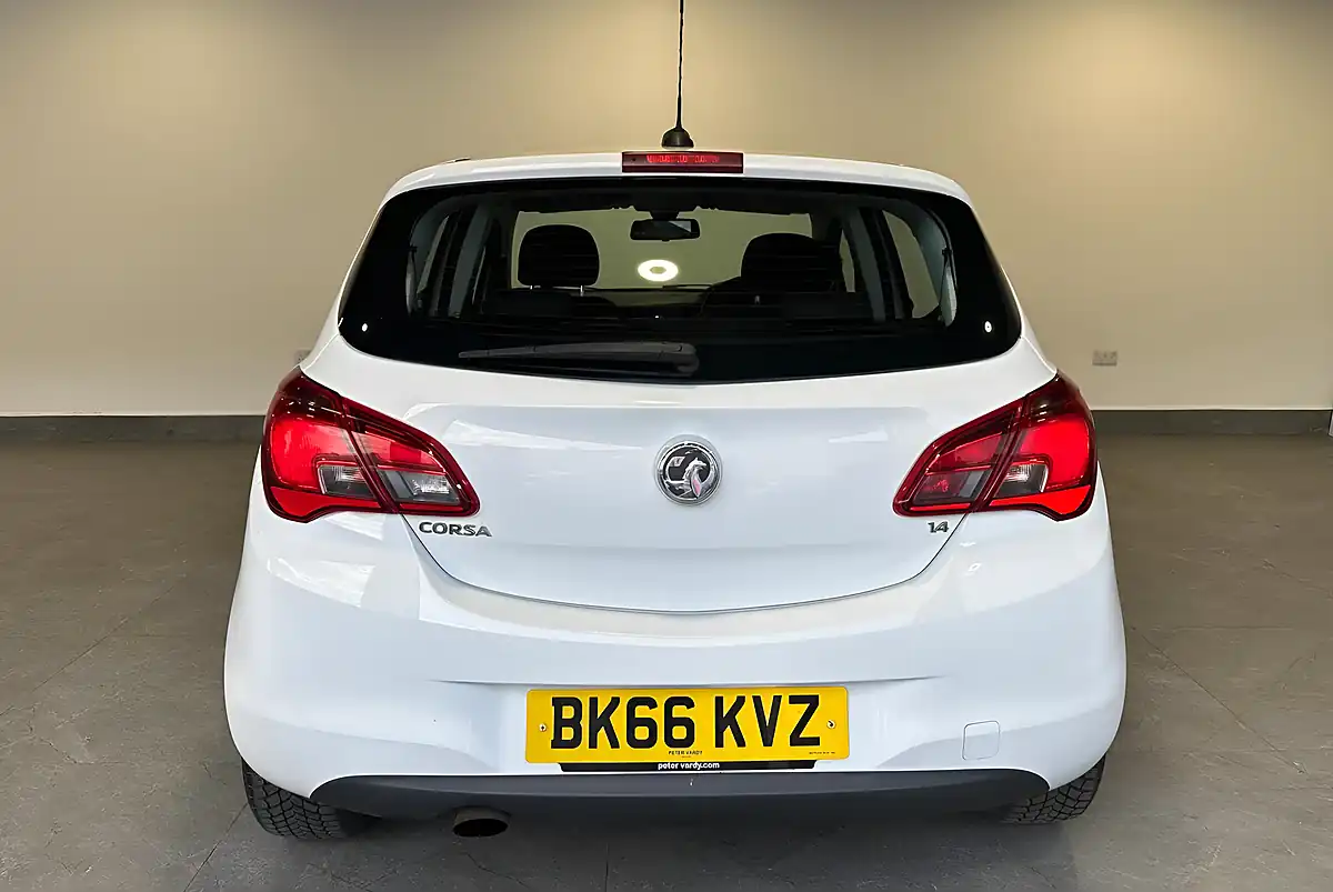 Used 2016 Vauxhall Corsa Sri White - Interior and Exterior details 4