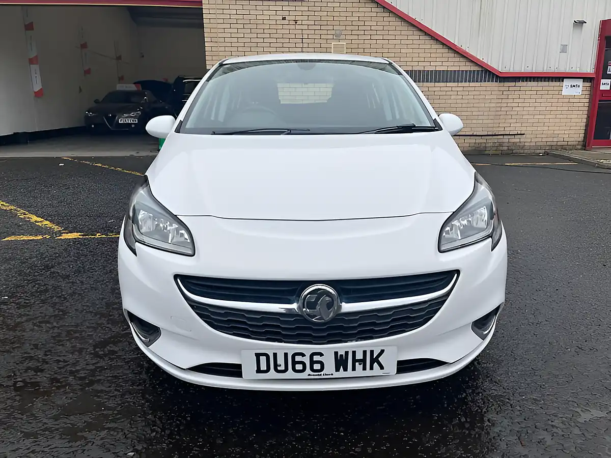Used 2016 Vauxhall Corsa Sri White - Interior and Exterior details 3