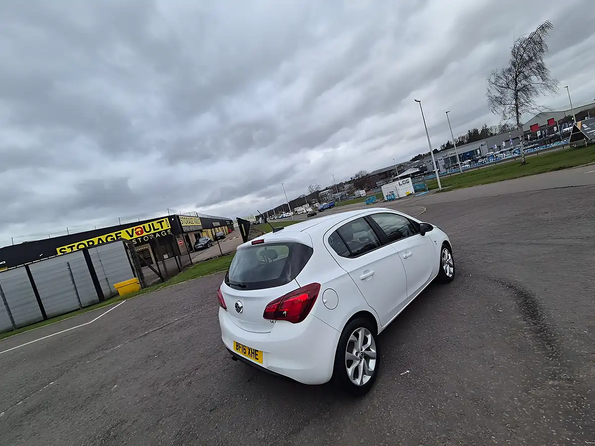 Used 2016 Vauxhall Corsa Sri White - Interior and Exterior details 12