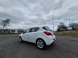 Used 2016 Vauxhall Corsa Sri White - Interior and Exterior details 5