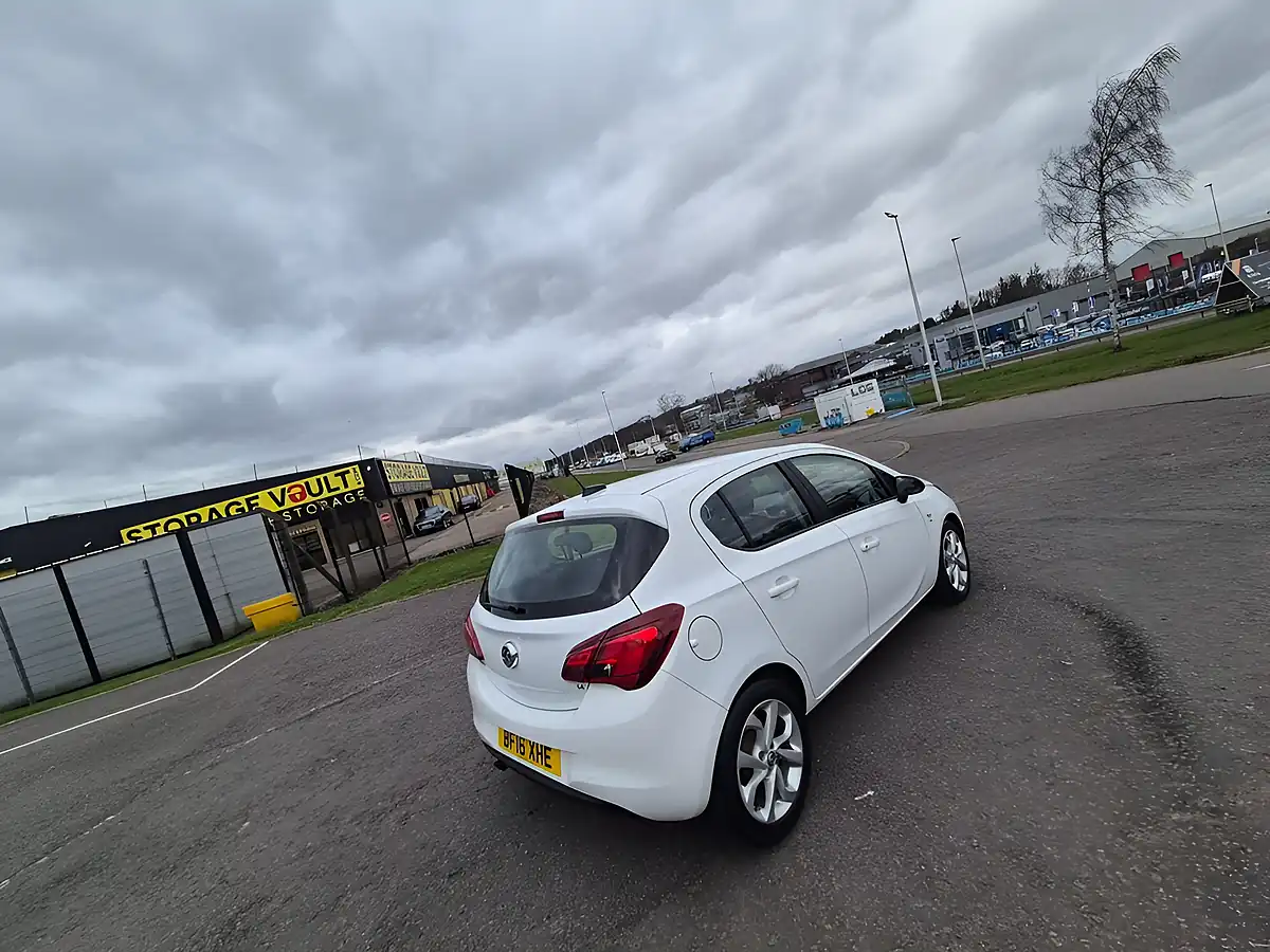 Used 2016 Vauxhall Corsa Sri White - Interior and Exterior details 8