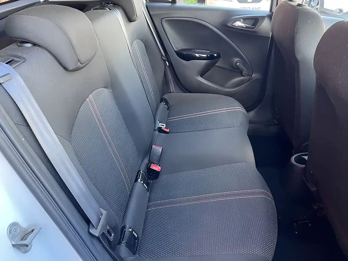 Used 2016 Vauxhall Corsa Sri White - Interior and Exterior details 6