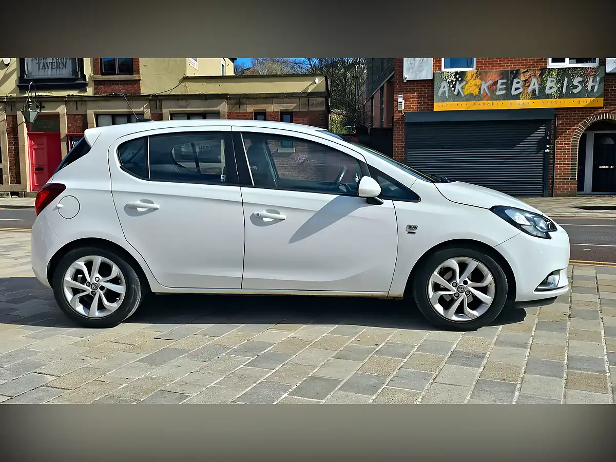 Used 2016 Vauxhall Corsa Sri White - Interior and Exterior details 2