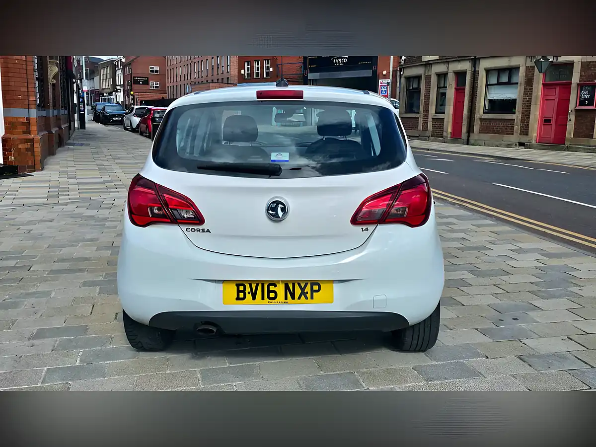 Used 2016 Vauxhall Corsa Sri White - Interior and Exterior details 4