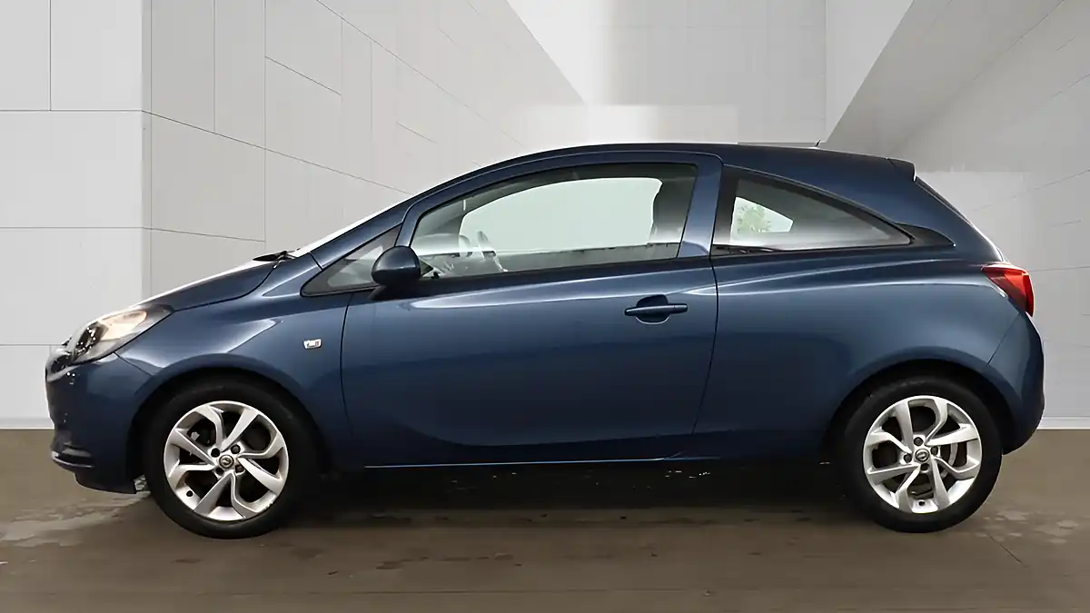 Used 2016 Vauxhall Corsa Sting Blue - Interior and Exterior details 10