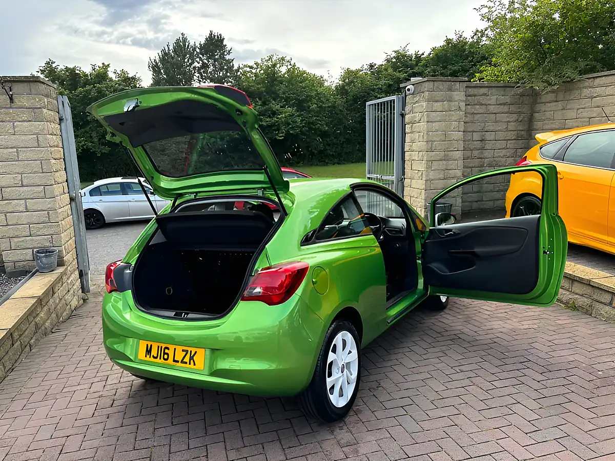 Used 2016 Vauxhall Corsa Sting Green - Interior and Exterior details 19