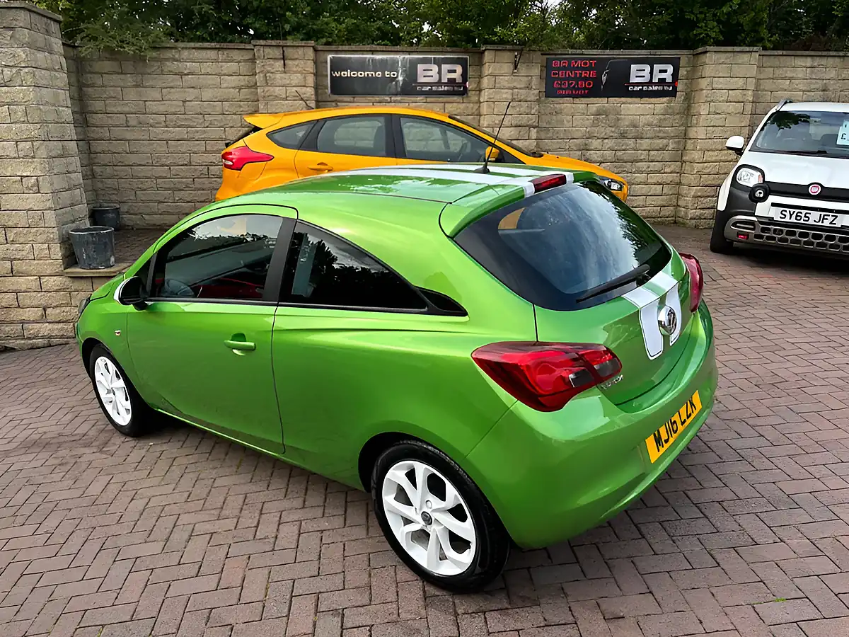 Used 2016 Vauxhall Corsa Sting Green - Interior and Exterior details 8